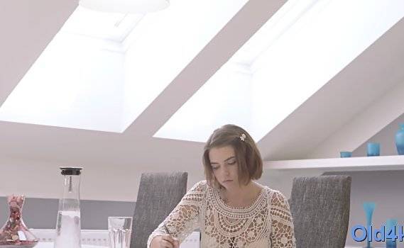 Adorable minx blowing big boner - gotporn.com