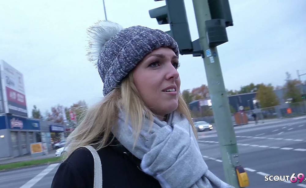 GERMAN SCOUT - COLLEGE TEEN AMELIE TALK TO FUCK AT PICK UP - gotporn.com - Germany
