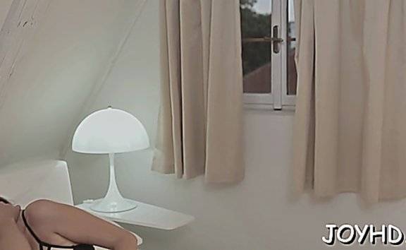 Pungent barely legal babe josephine gets super wet - gotporn.com