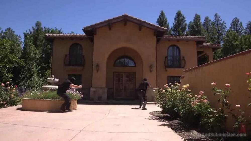 Hacienda Heist - fetishpapa.com