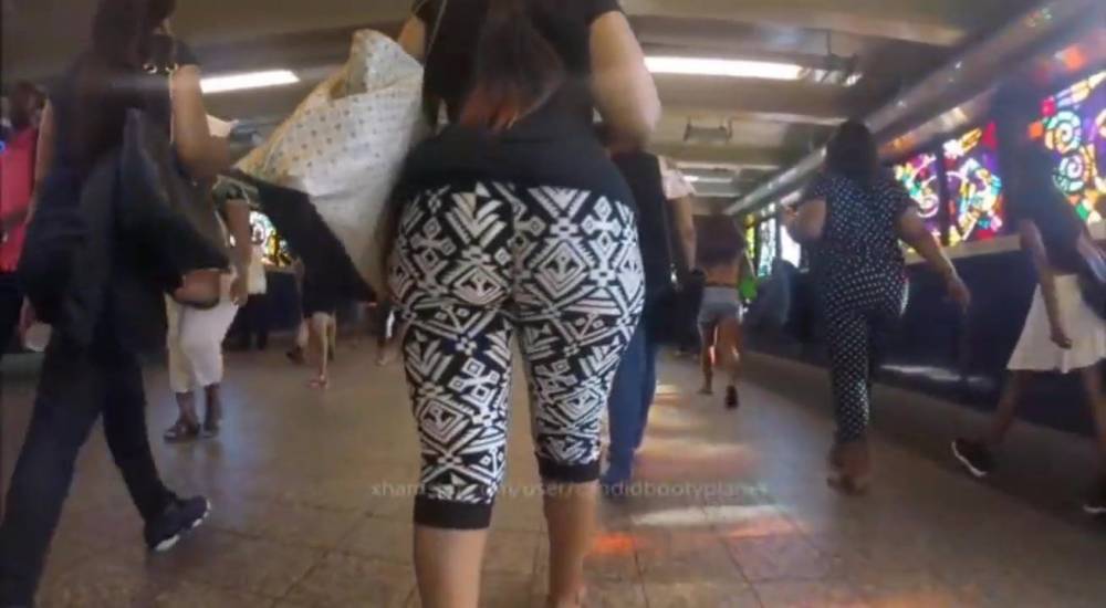 My goodness look at the jiggle on that! - xhamster.com - Usa