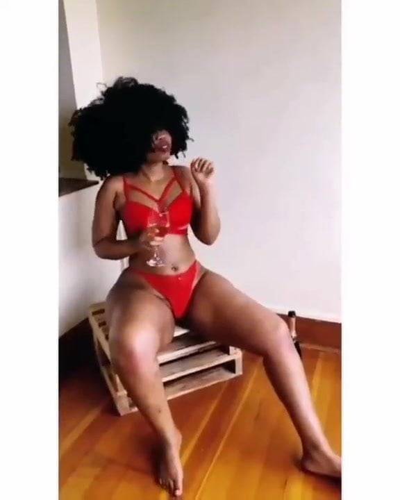 Mfeka Xolisile South African model. Juicy. - xhamster.com - South Africa