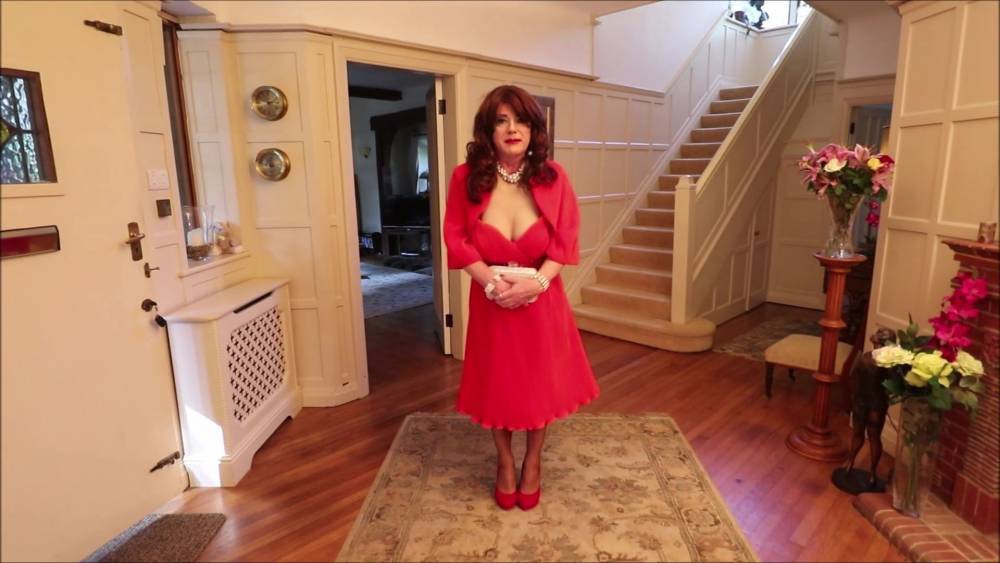 Sindy in red cocktail dress and jacket inside - xhamster.com - Britain