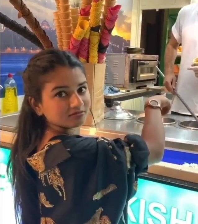 Beautiful Hungarian Girl in Budapest - xhamster.com - Hungary