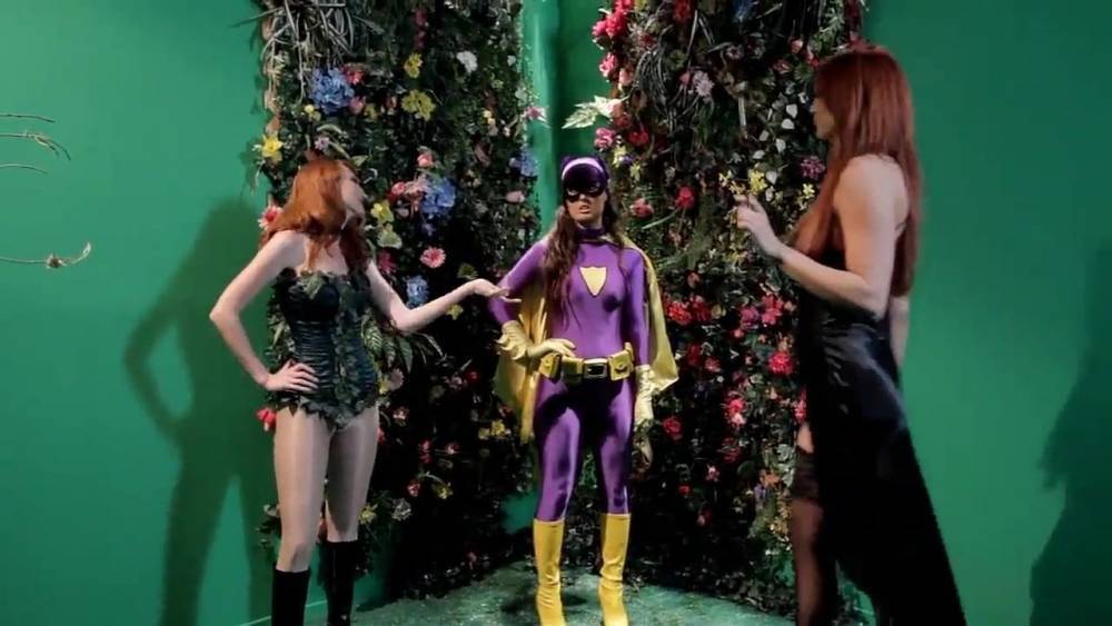 Jayden Cole - Kendra James - POISON IVY TURN SUPERHEROINES INTO HER SLAVES - xhamster.com