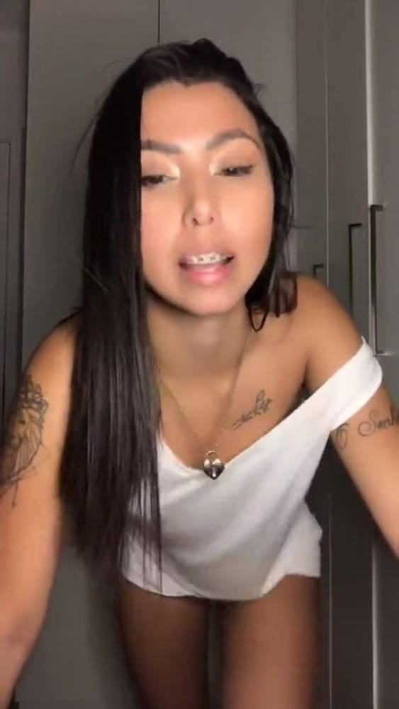 Safadinha se exibindo entrem grupo telegram THEBESTPACKSSS - xhamster.com