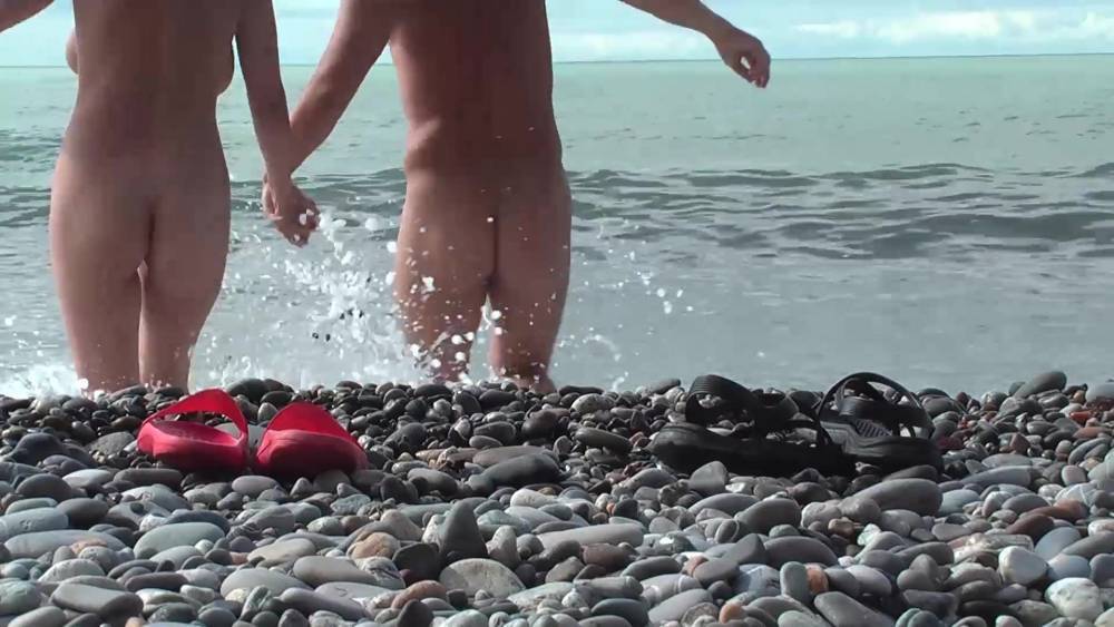 NUDIST BEACH - xhamster.com