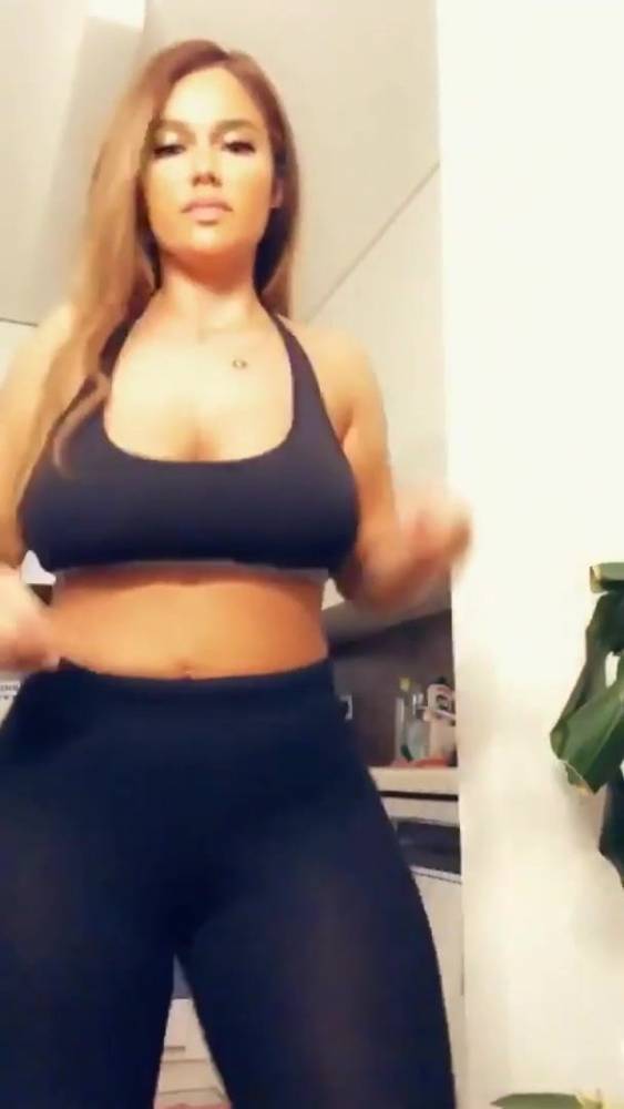 amazing adult woman - xhamster.com - Usa