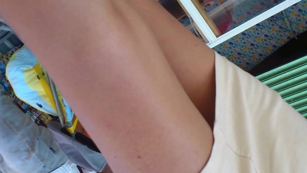 Bajo falda - xhamster.com