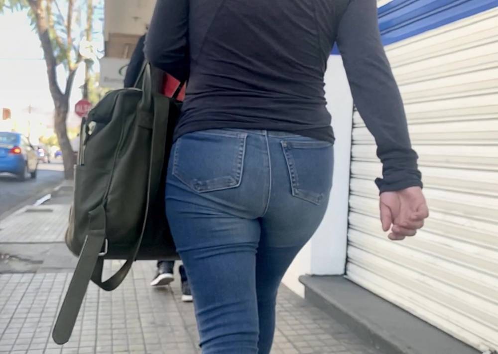 Ass Walking in Jeans - xhamster.com - Mexico
