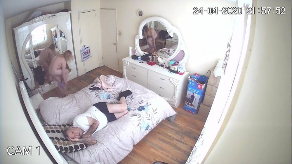 Hidden cameras. Naked mom - xhamster.com