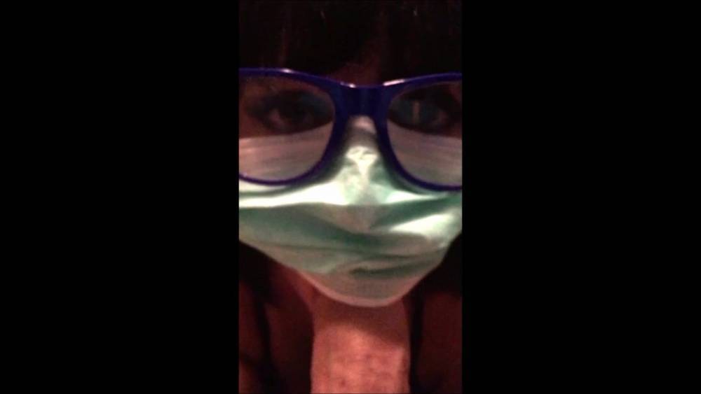 Confinement ma beurette suce masquee covid-19 corona virus - xhamster.com