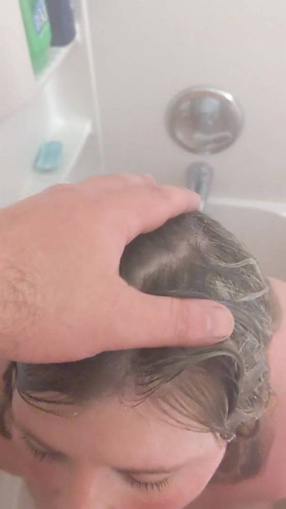 Shower suck - xhamster.com