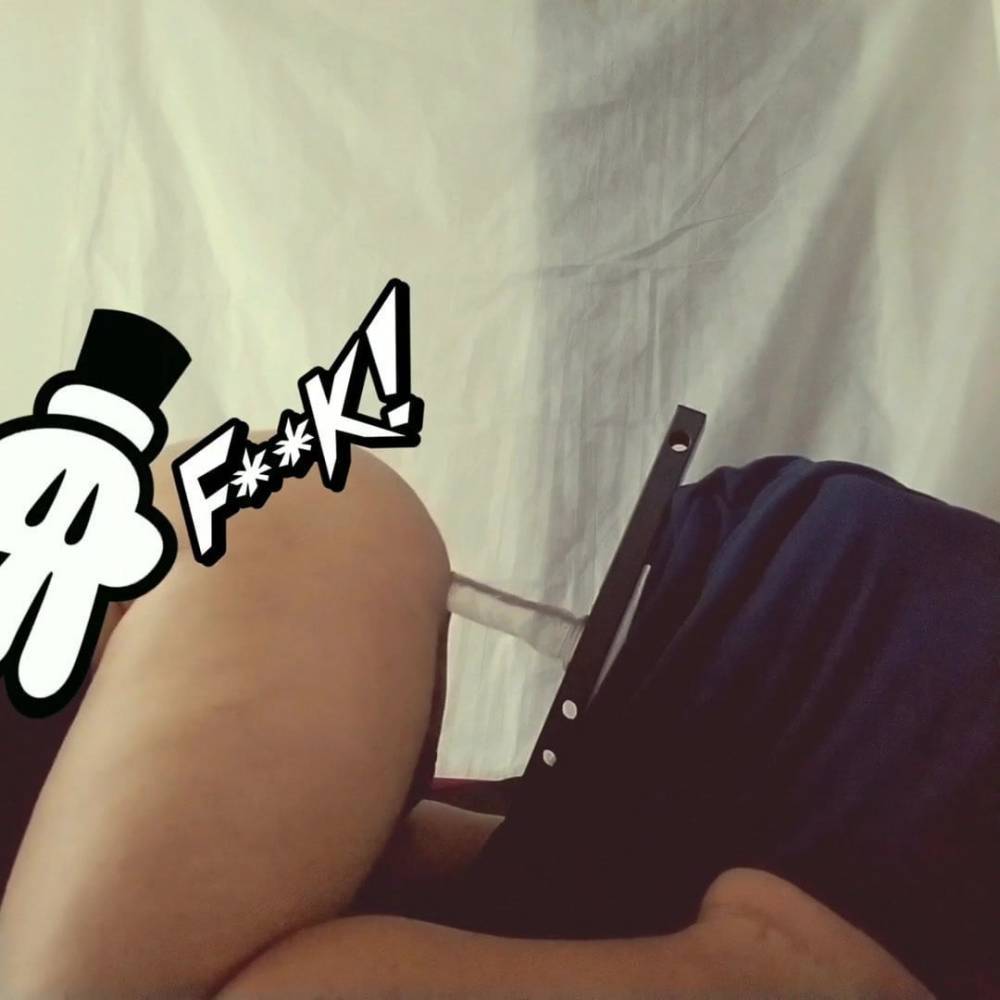 Thick red ass fucking dildo - xhamster.com