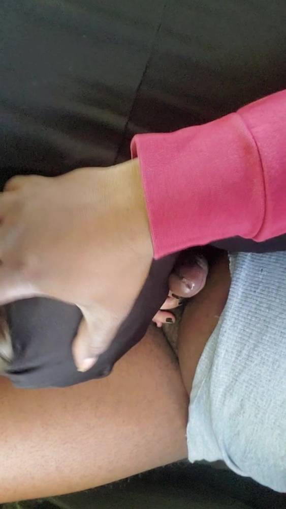 Masked Worship Session in Public - xh.video