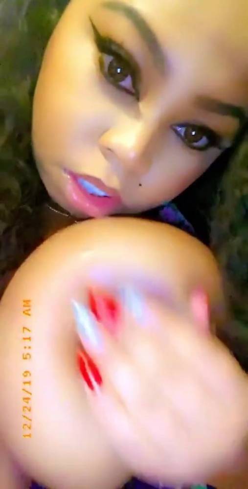 Twitter nipple sucker - xh.video