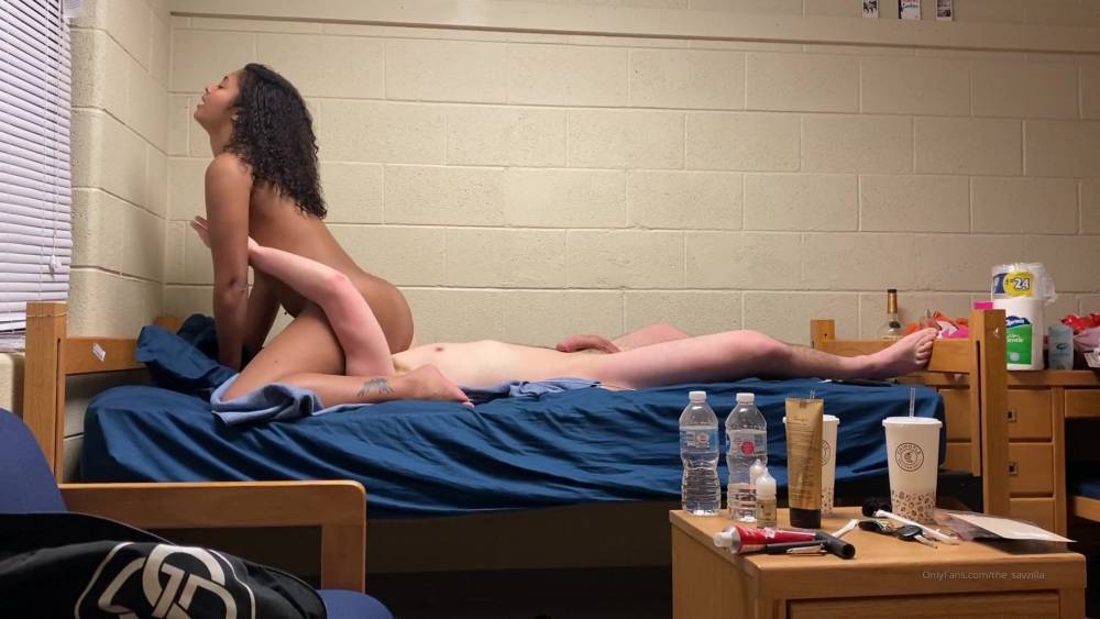 Interracial Savzilla 69 with boyfriend - xh.video