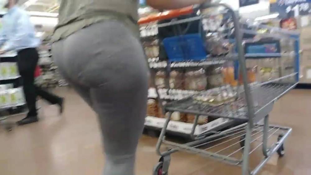 Shapely college booty jiggly indian - xh.video - India