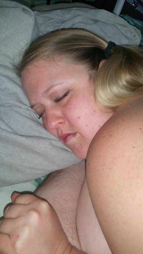 Stretching Graces Asshole - xh.video - Usa