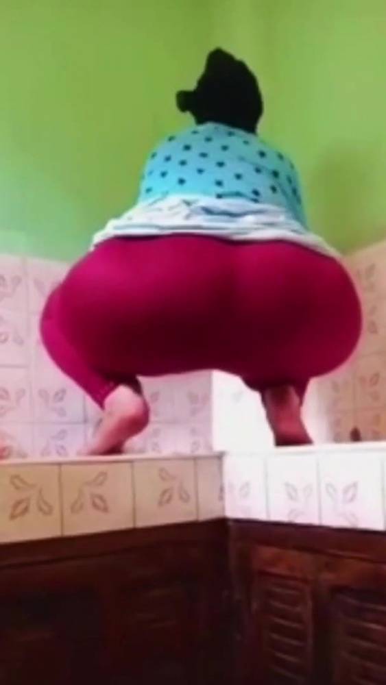 maryamjendeh mahzadehkooni koonchaghkhanoom - xh.video