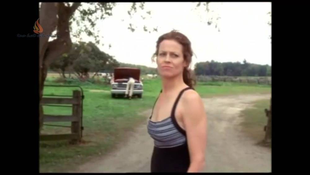 Sigourney Weaver - A Map of the World 1999 - xh.video - Usa