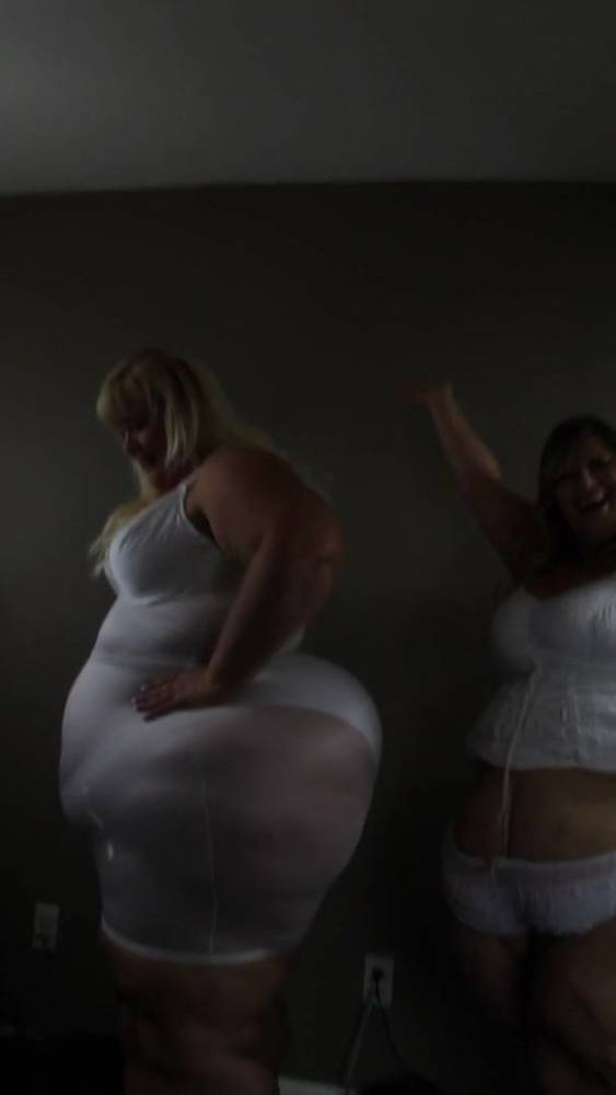 Barbie and sbbw - xh.video