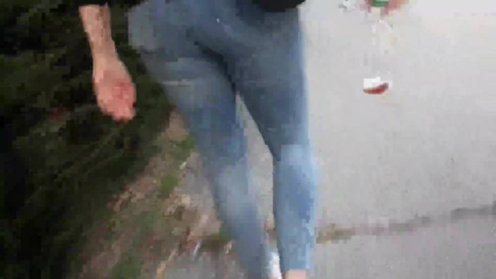 Big ass girl walking - xh