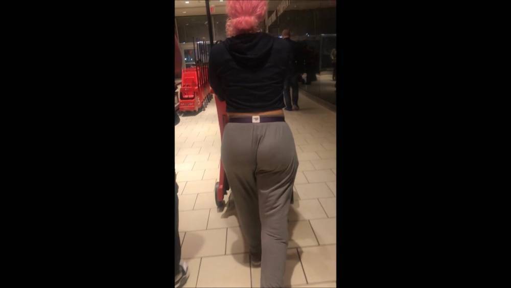 Big Booty Mom Pants - xh.video