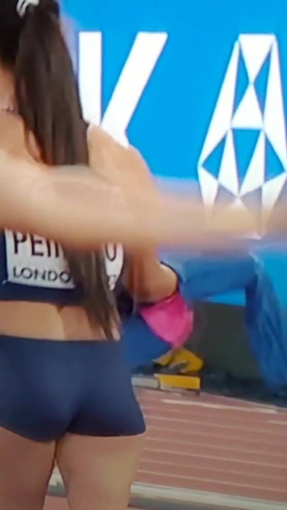 Peinado Venezuela track ass slo mo - xh.video - Venezuela