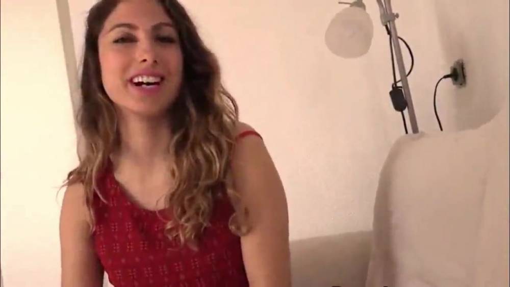 Old man fucks schoolgirl - xh.video