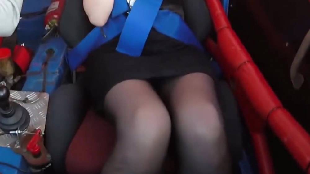 Drifting in pantyhose 2 - xh.video