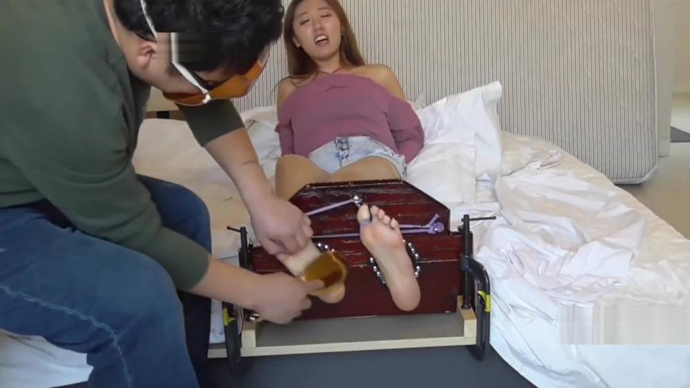 Chinese tickle - txxx.com - China