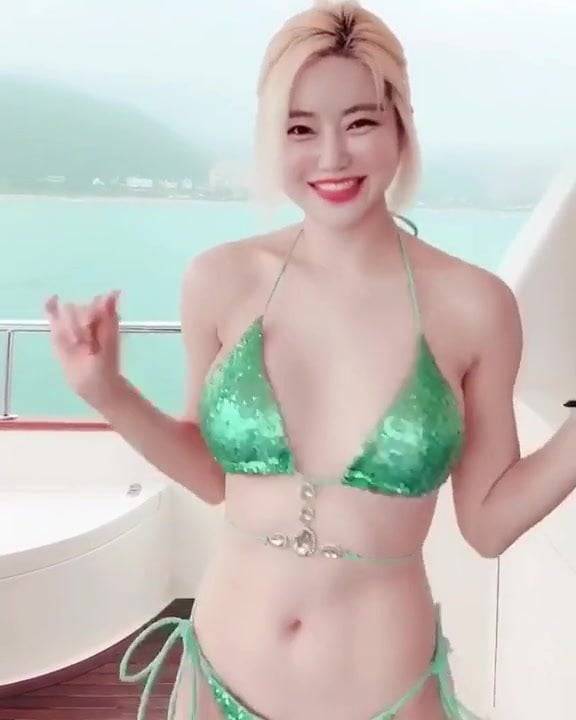 Sexy Asian - Dj Sooda hot bikini korean - xh.video - North Korea