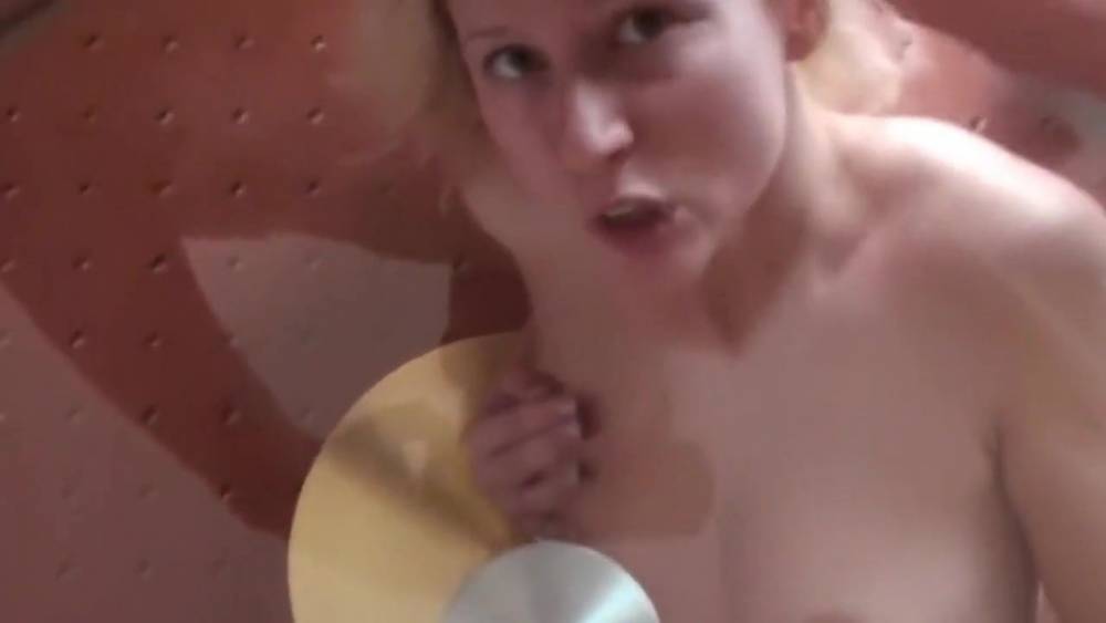 Am Flughafen erkannt - xh.video