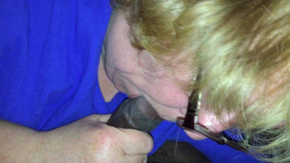 GRANNIES NEED DICK TO SUCK TOO - xh.video