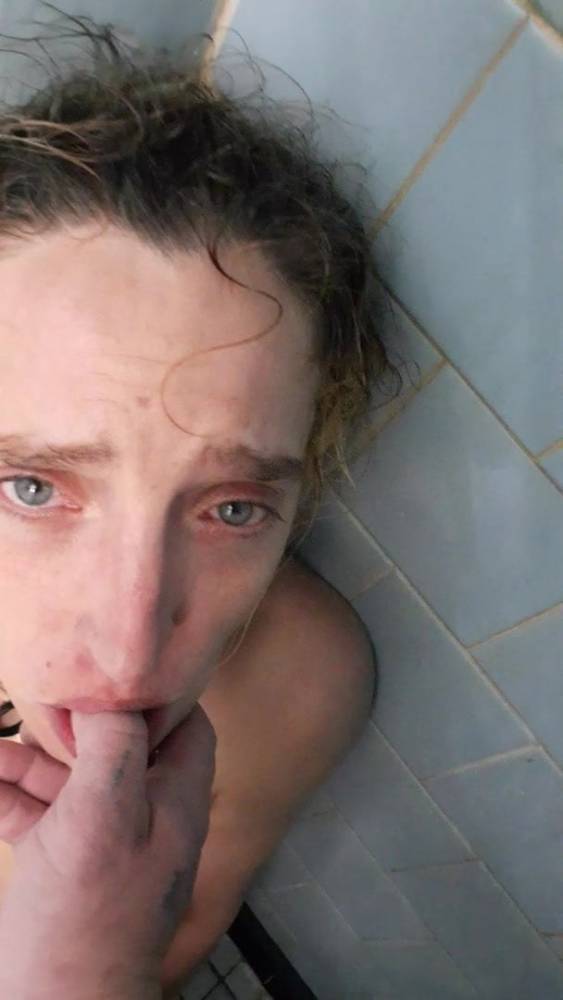 Face Fuck - More fun in the shower - xh.video - Usa