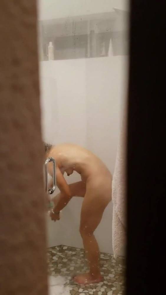 Afeitada de piernas - xhamster.com