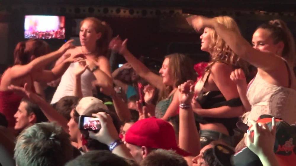 Concert flashers 2 - xhamster.com