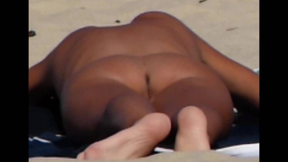 beach nudist italia not face - xh.video