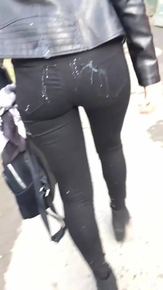 cum spray ass - xh.video