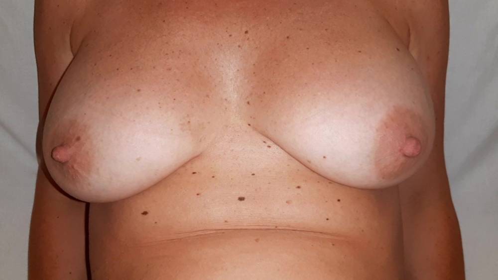 Wife's body for you. Hubby films - xh.video