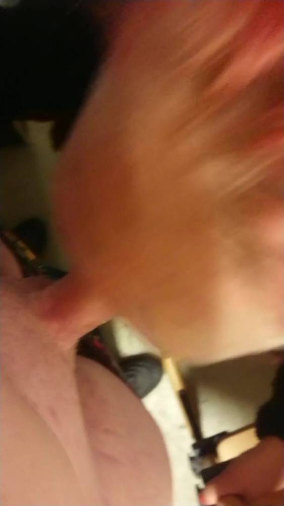 Blowjob in the basement by a cheating wife - xh.video - Sweden