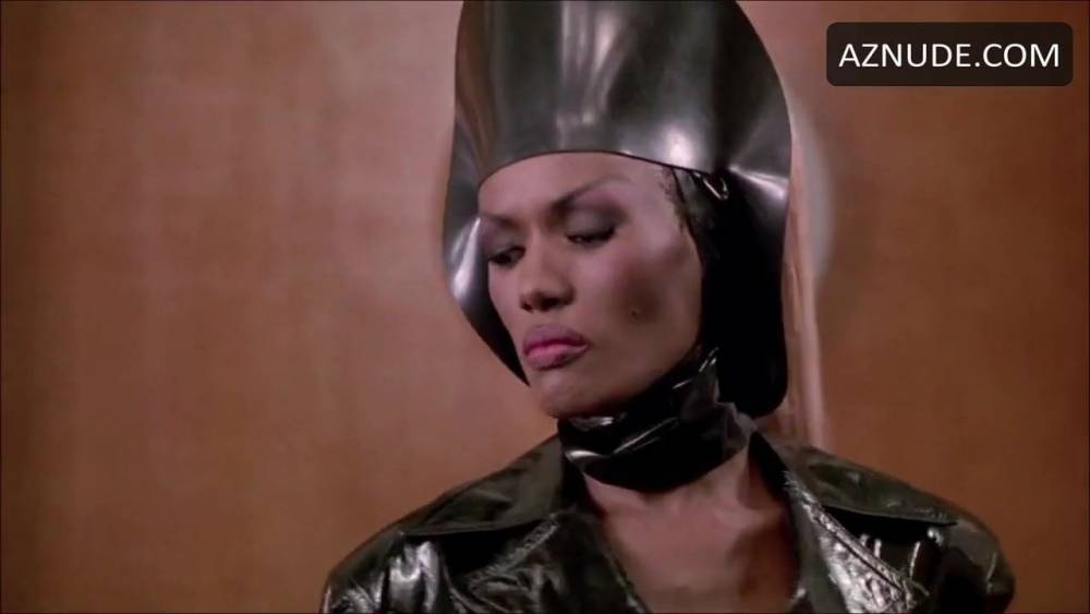 GRACE JONES PT2 - xh.video