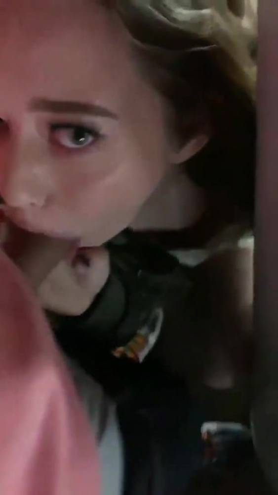 White Teen Sucking Mexican Dick Under Pierre - xh.video - Mexico