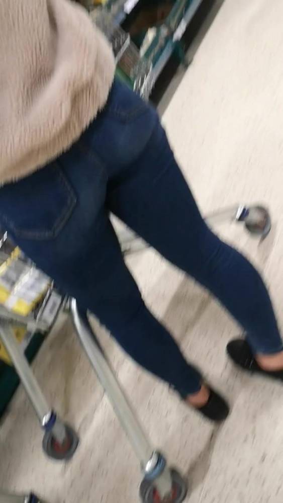 Nice Candid Babe - xh.video