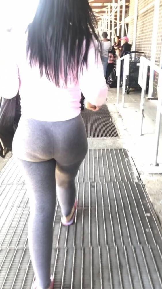 QUICK CATCH AMAZING LATINA - xh.video