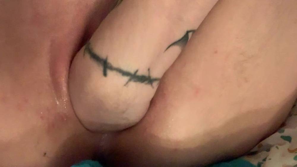 Finally able to fist myself - xh.video