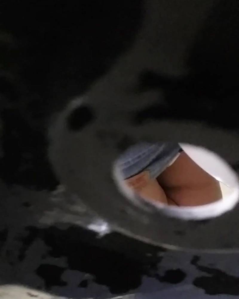 Deliciosas nalgas en wc - xh.video