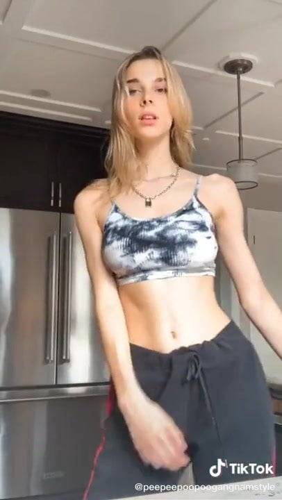 Hot Tik Tok model - xh.video