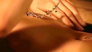 Shimmering Body For Gorgeous Lady - hdzog.com